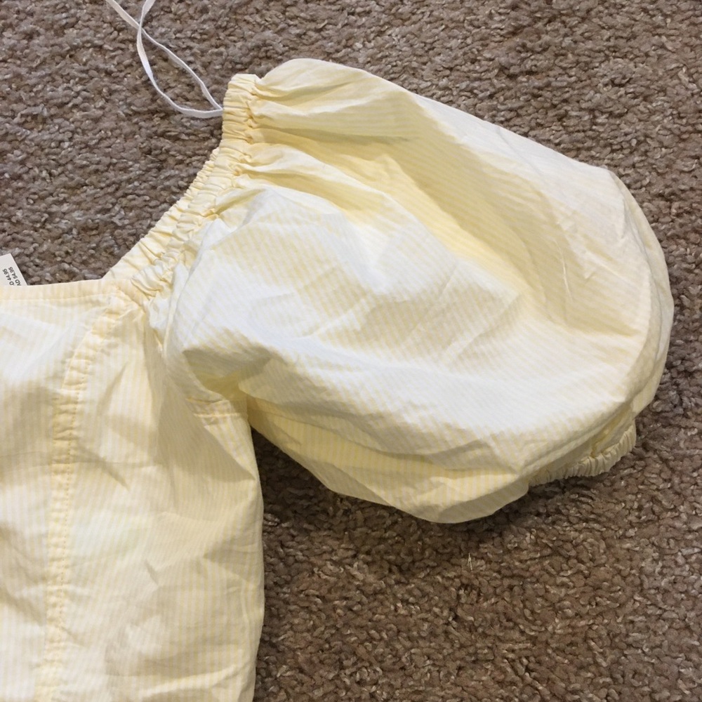 aerie Cream Square-Neck Puff Sleeve Crop Top - Picture 3 of 5